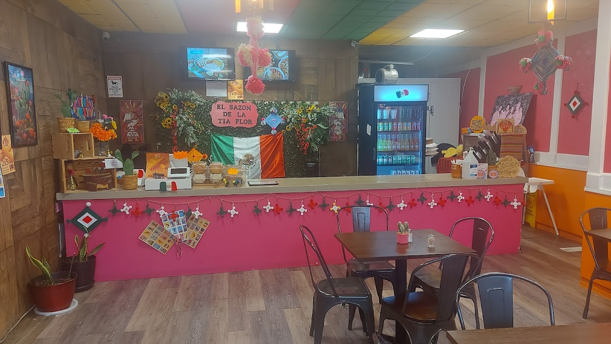 El Sazón De La Tía Flor Photos 2